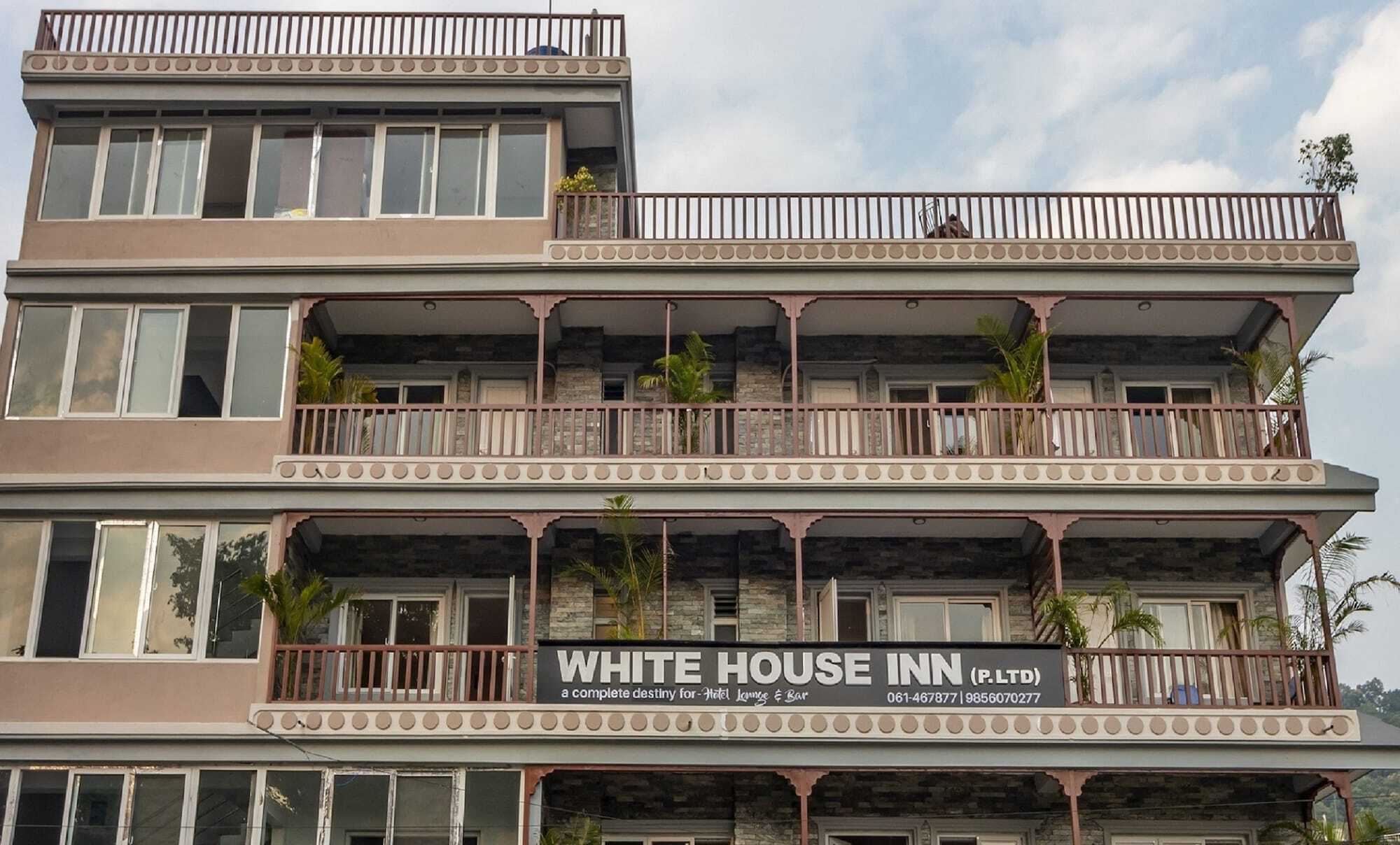 Hotel Oyo 254 White House In Pokhara Esterno foto